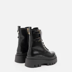 Stivali|Elisabetta Franchi Anfibio in pelle con placca logo Nero