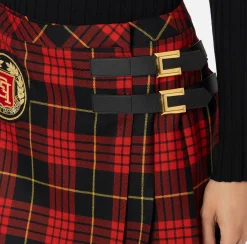 Gonne|Elisabetta Franchi Minigonna a pieghe in lana tartan con patch ricamato Nero/RedPassion
