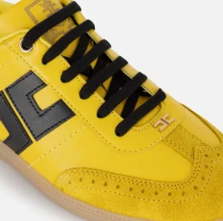 Sneakers E Scarpe Basse|Elisabetta Franchi Sneakers in pelle scudetto Mimosa/Nero