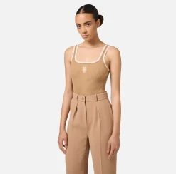 Top, T-Shirt & Body|Elisabetta Franchi Top in viscosa con logo college Camel/Burro